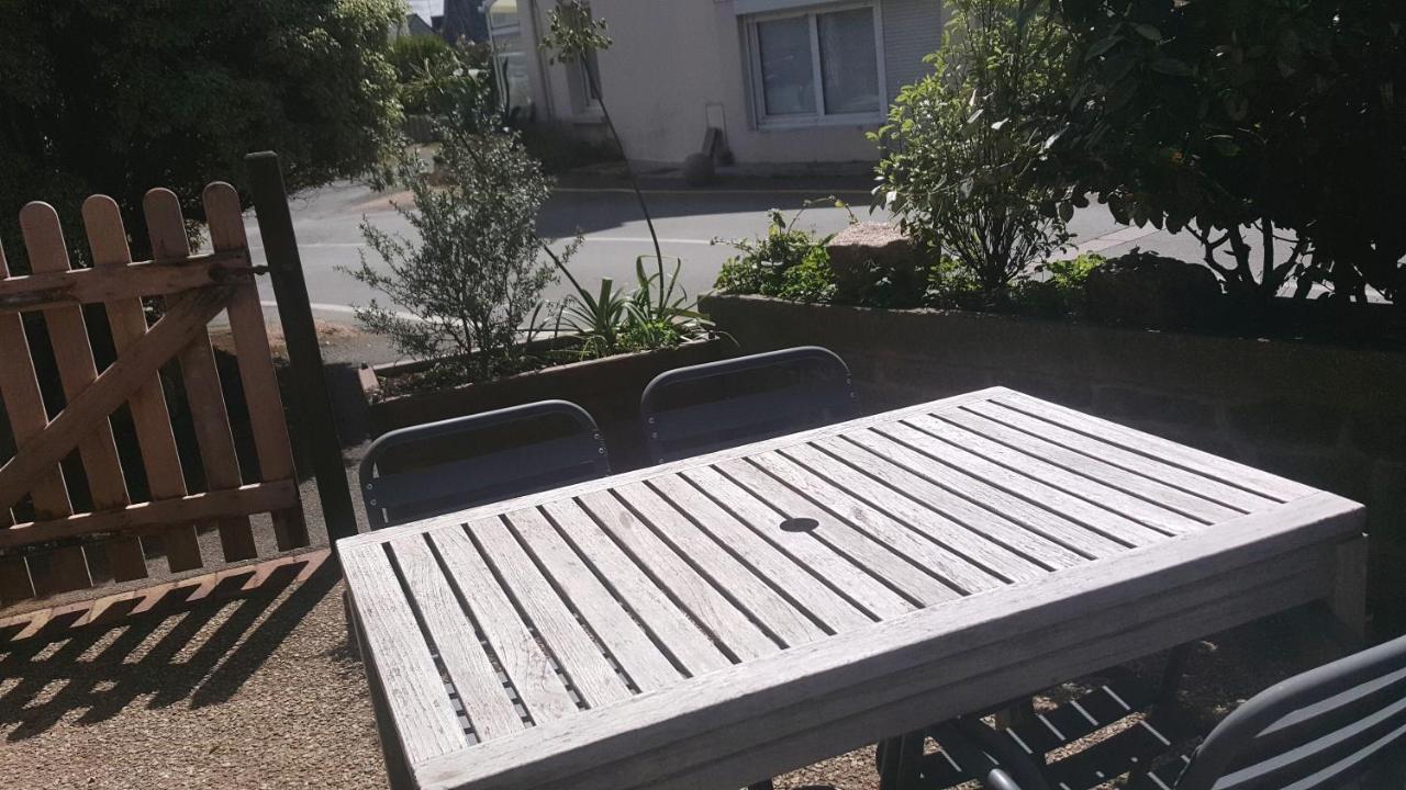 Appartement Spacieux A 200 M De La Plage - Hotel De L'Europe Perros-Guirec Kültér fotó